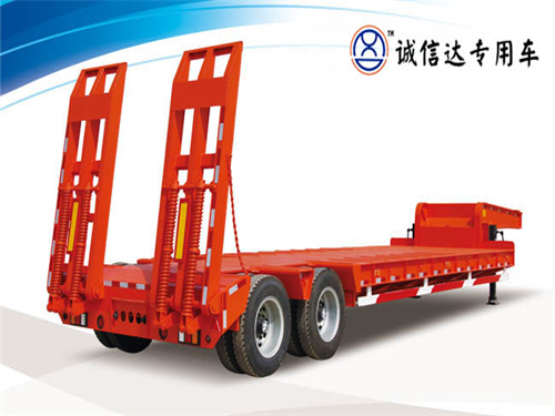 低平板半挂车